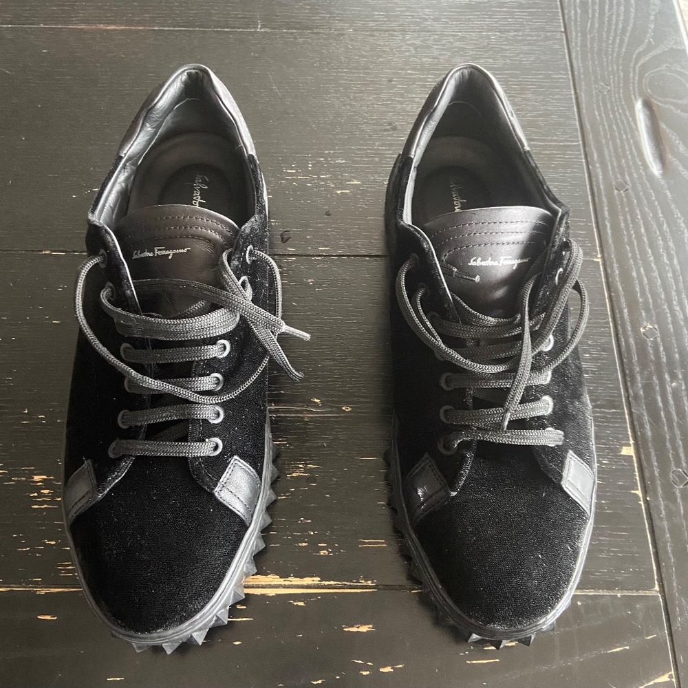 Salvatore Ferragamo Cube Men's Suede Sneakers Size 10M Black Authentic